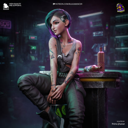 Judy (Cyberpunk 2077) Statue