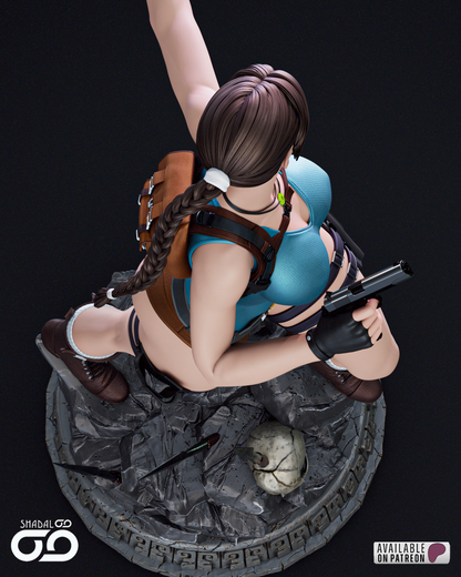 Lara Croft Statue
