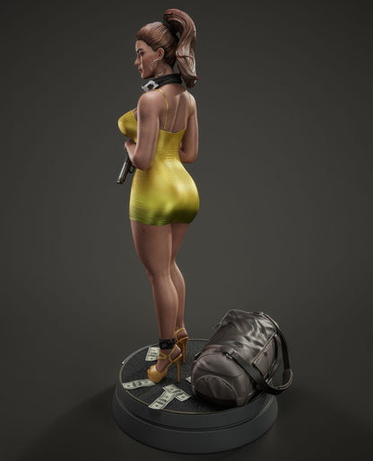 Lucia Caminos Statue