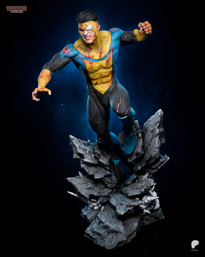 Mark - Invincible Statue 3D-Printed Kit