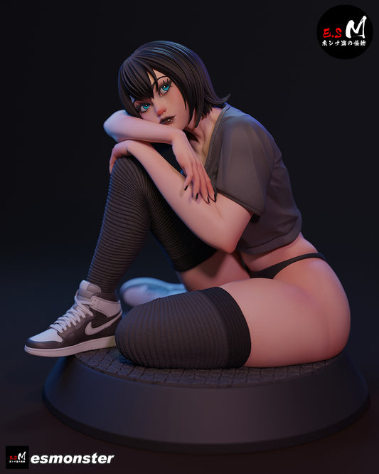 Mavis Dracula (Pose2) Statue