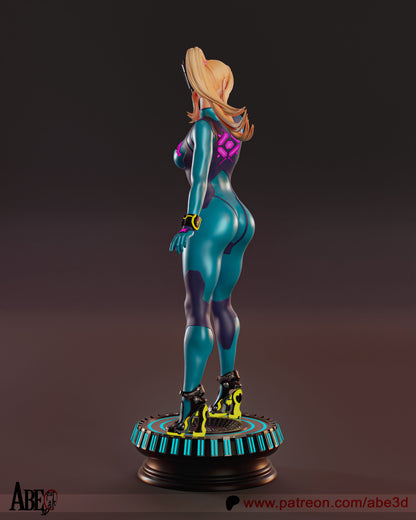 Samus Aran Statue
