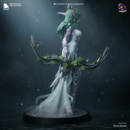 Tyrande Whisperwind Statue