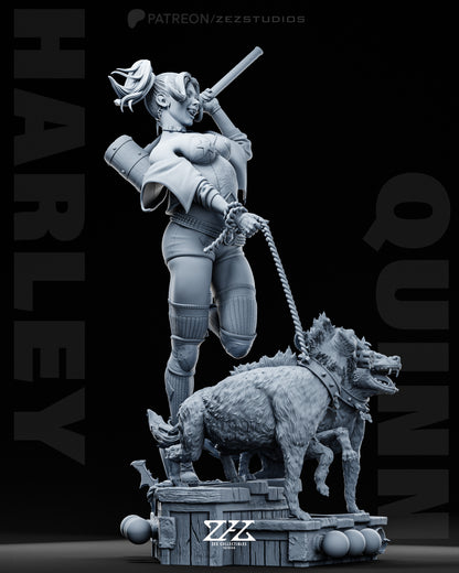 Harley Quinn Statue
