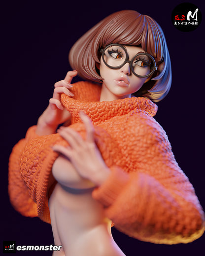 Velma (Beach) Statue