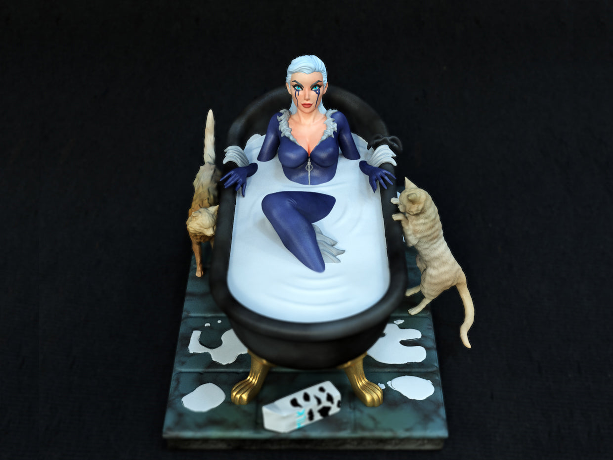 Catwoman Tub Statue 3D-Printed Kit