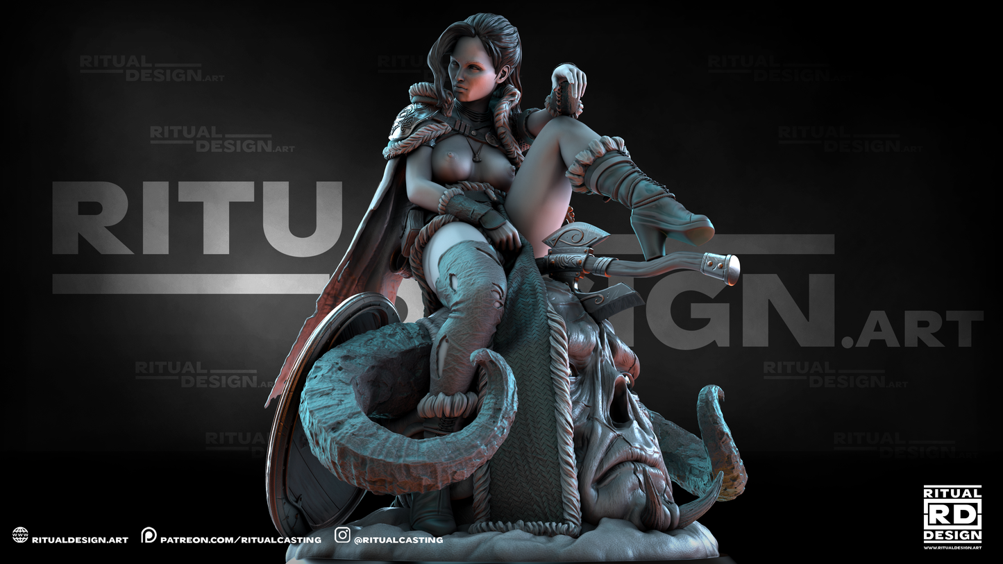 Gunnhild V2 Statue