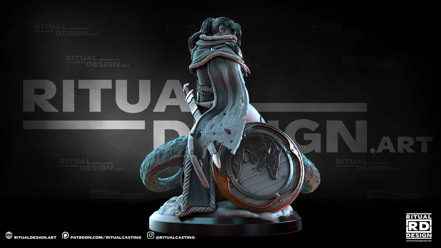 Gunnhild V2 Statue