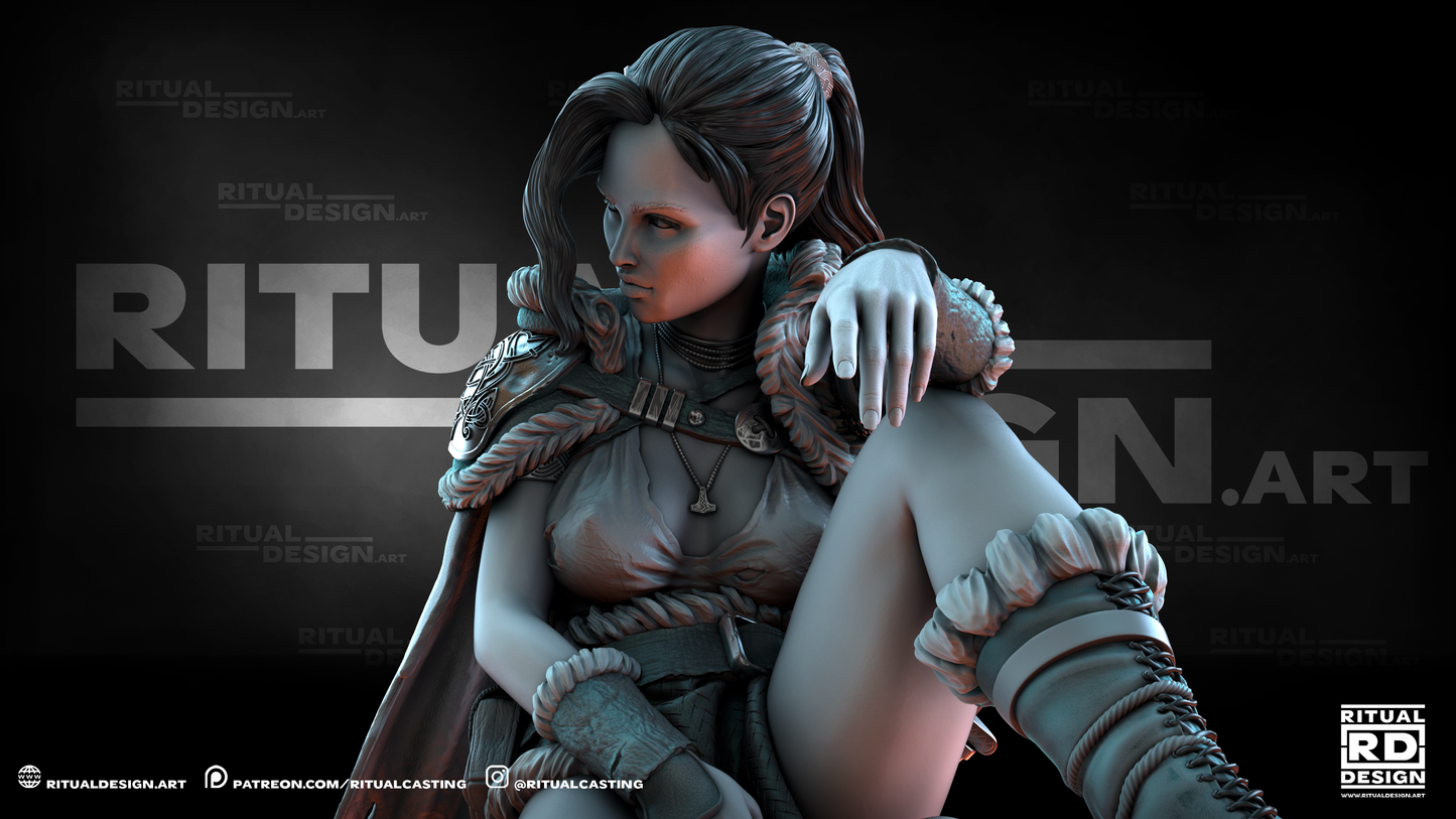 Gunnhild V2 Statue