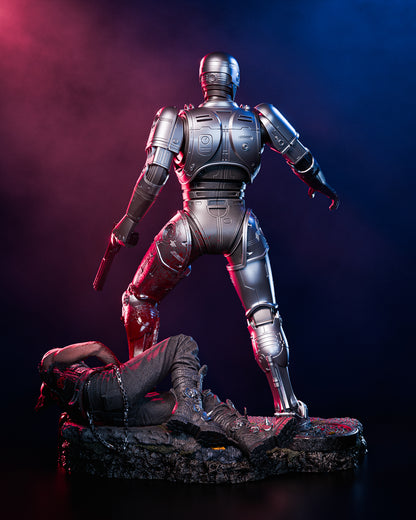 Robocop Statue