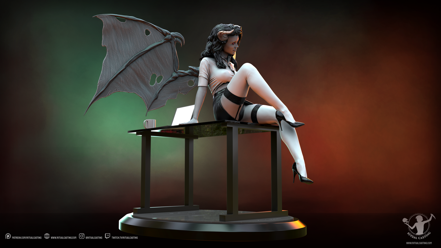 Sarysa V2 Statue