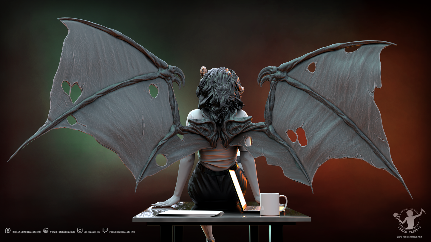 Sarysa V2 Statue