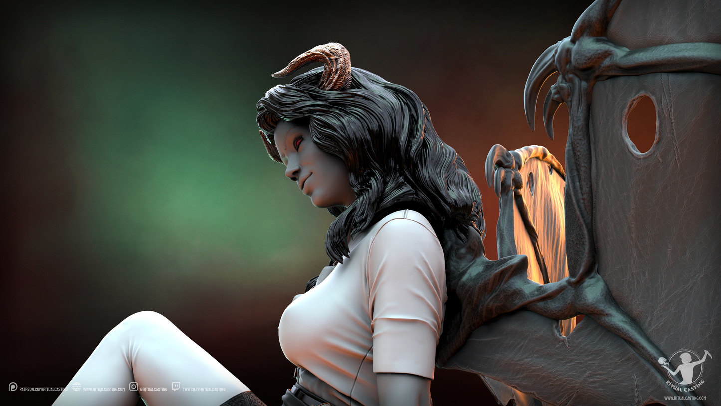 Sarysa V2 Statue