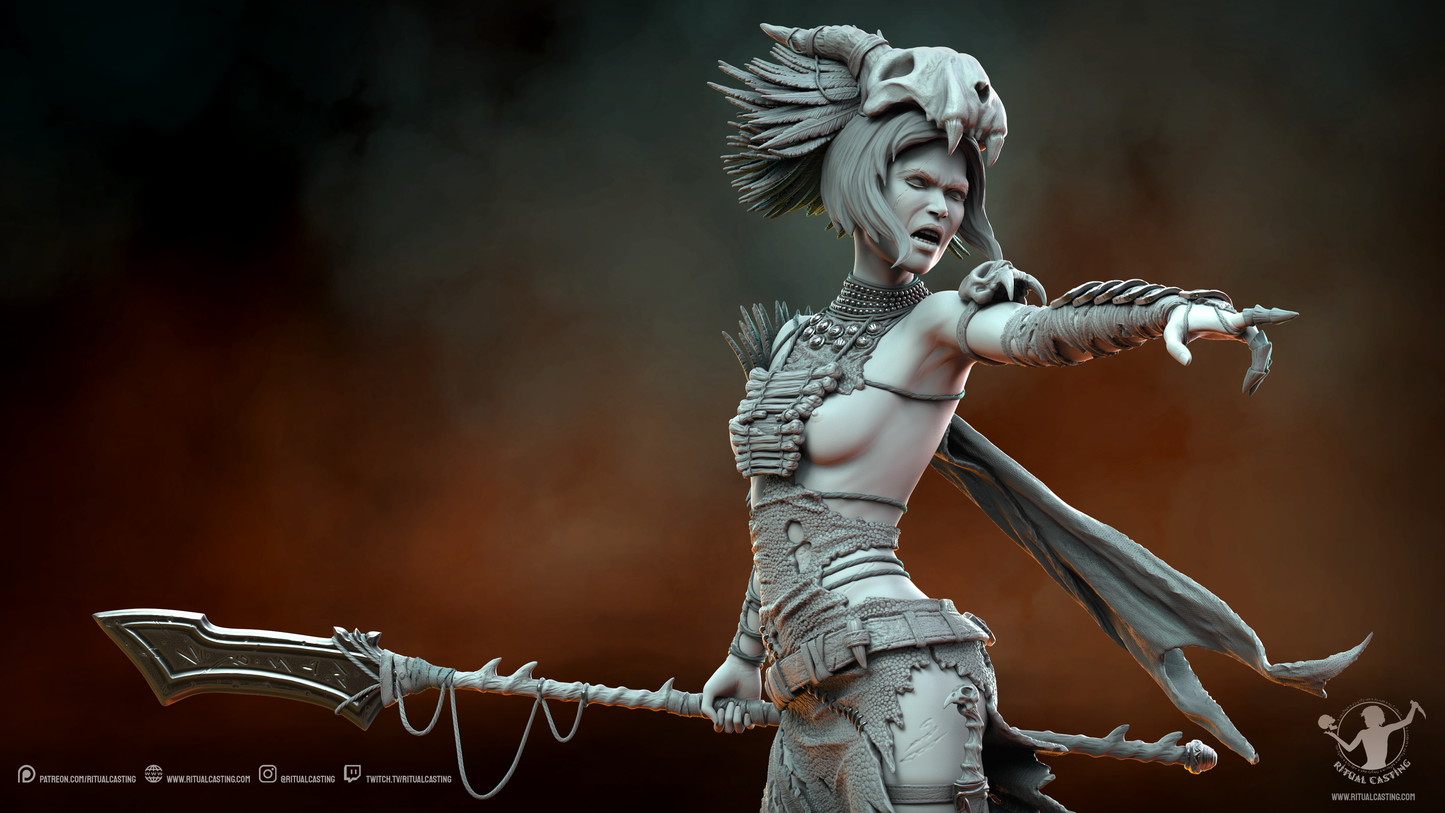 Tanis Statue