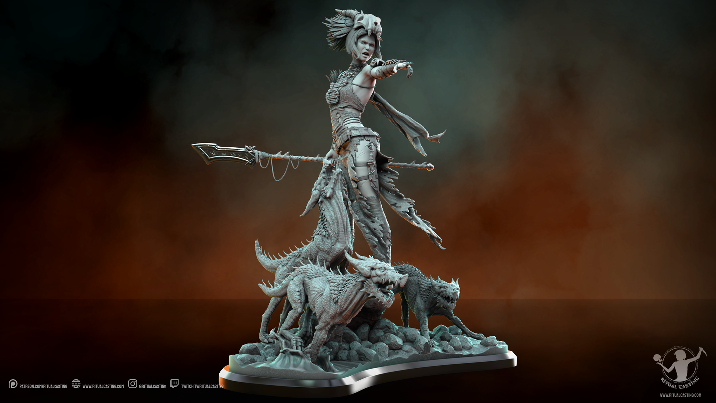 Tanis Statue
