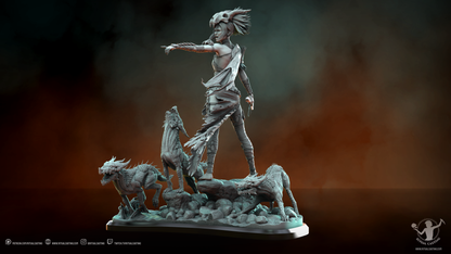 Tanis Statue