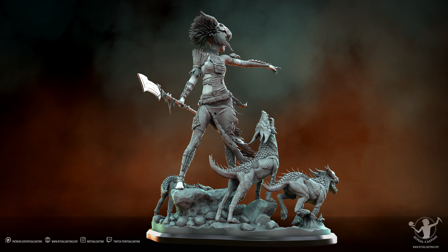 Tanis Statue