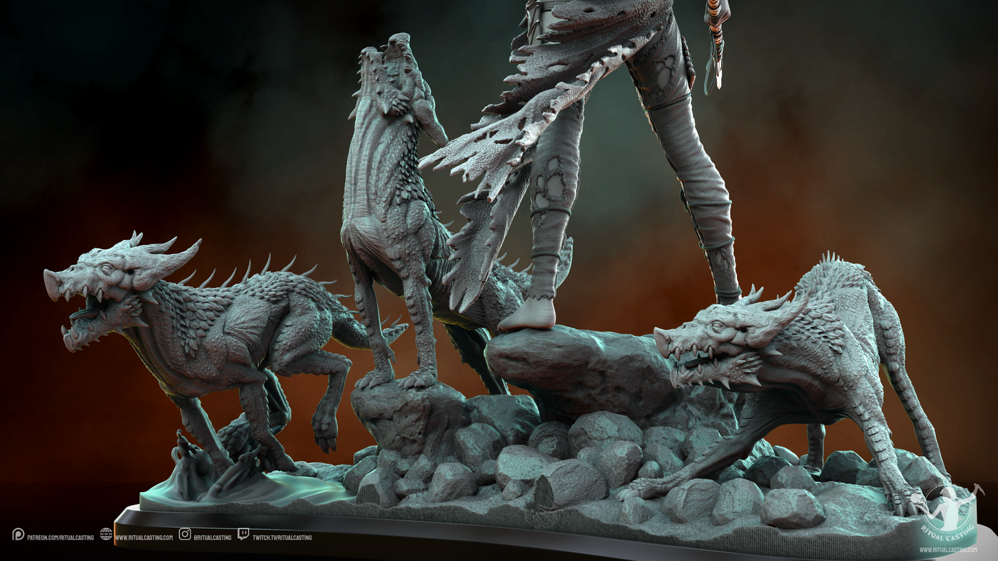 Tanis Statue